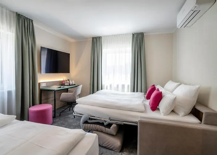 Boutique Erb Muenchen Parsdorf Szálloda 3*