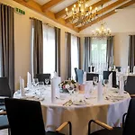 Boutique Erb Muenchen Parsdorf فندق فاترشتيتن