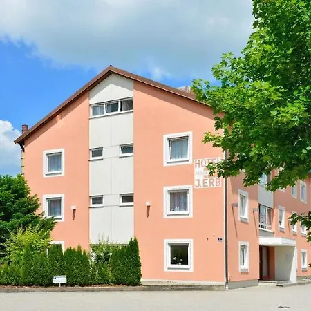 Boutique Erb München Parsdorf 3*