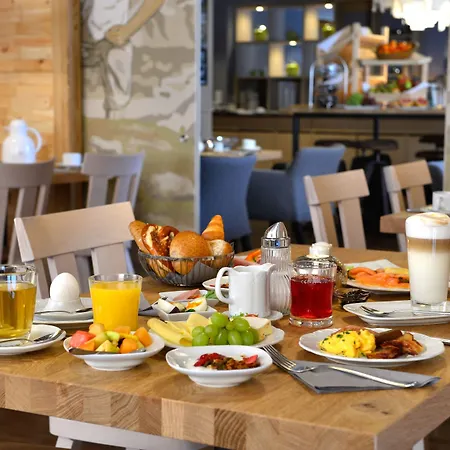 Boutique Erb Muenchen Parsdorf 3*