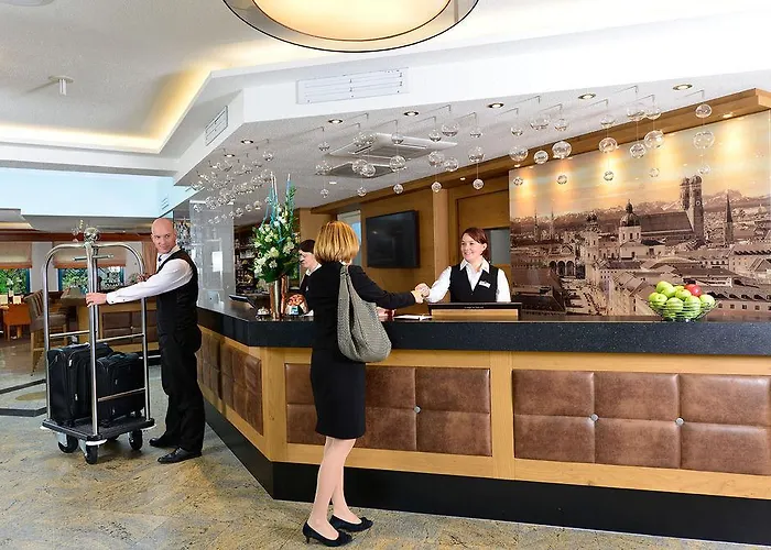 Boutique Erb Muenchen Parsdorf ホテル 3*